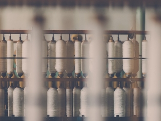 行业新闻纺织厂喷雾加湿器精准控湿，为纺织业保驾护航