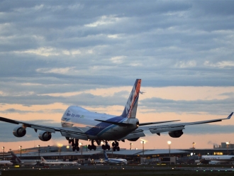 行业新闻工业除湿机确保机场仪表着陆导航系统精准