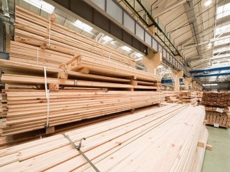 常见问题利用工业除湿机对木材家具工厂的湿度和灰尘进行控制