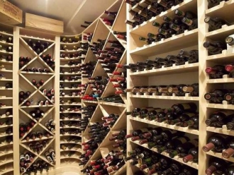 行业新闻地下酒窖控湿控温的重要性